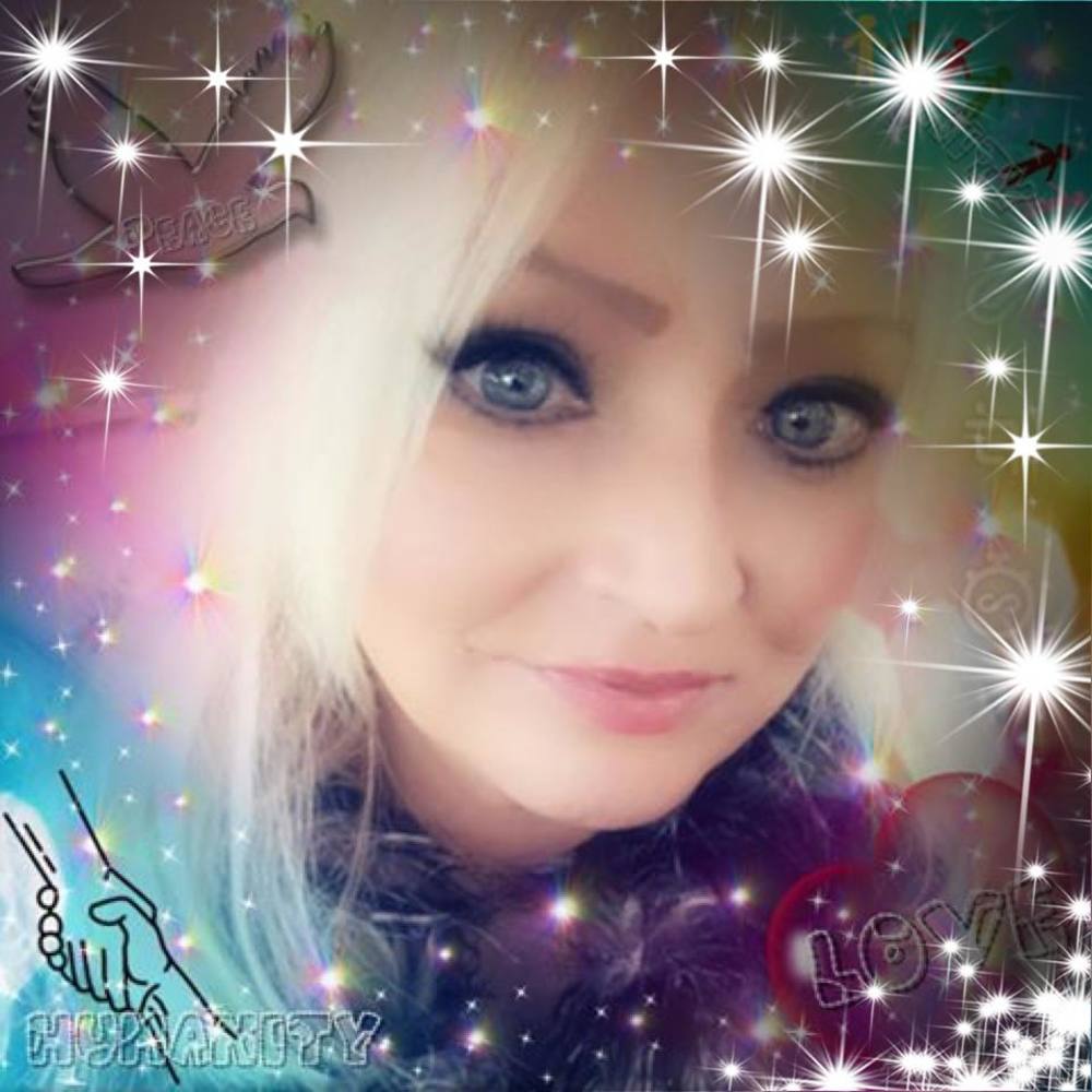 Meet your Posher, Brenda